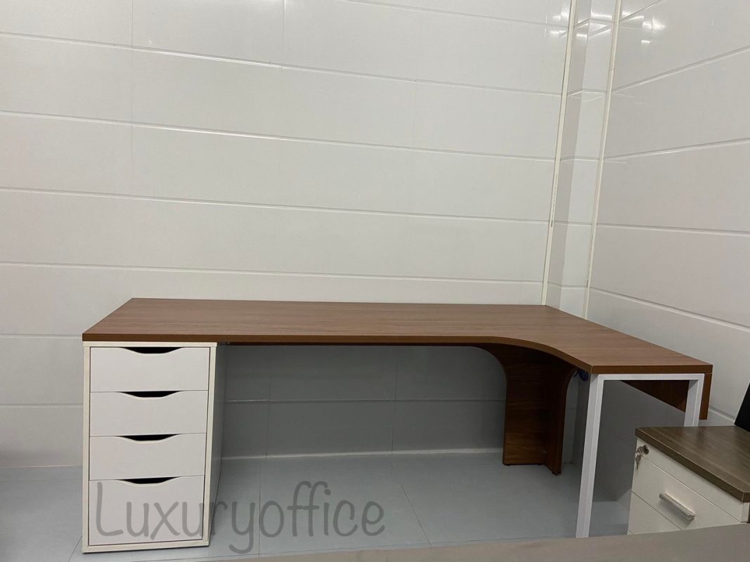 Nội thất Luxury Office- Bàn Văn Phòng Hòa Phát, Bàn IKEA và Học Tập Chất Lượng