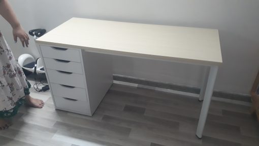 bàn ikea 1 hộc tủ màu trắng chân sắt oval giá rẻ tại xưởng